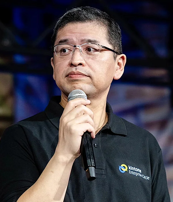 石井 健太郎 氏