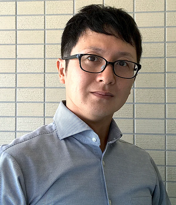 三宅 英樹 氏